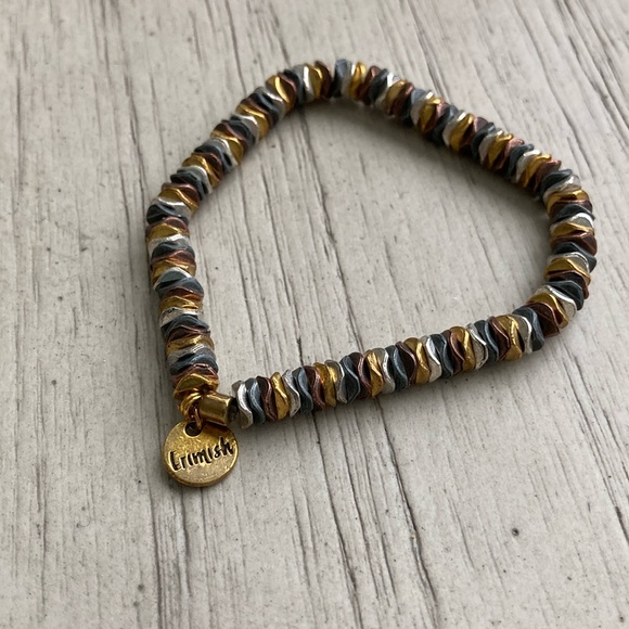 Erimish stretch bracelet - Picture 1 of 4